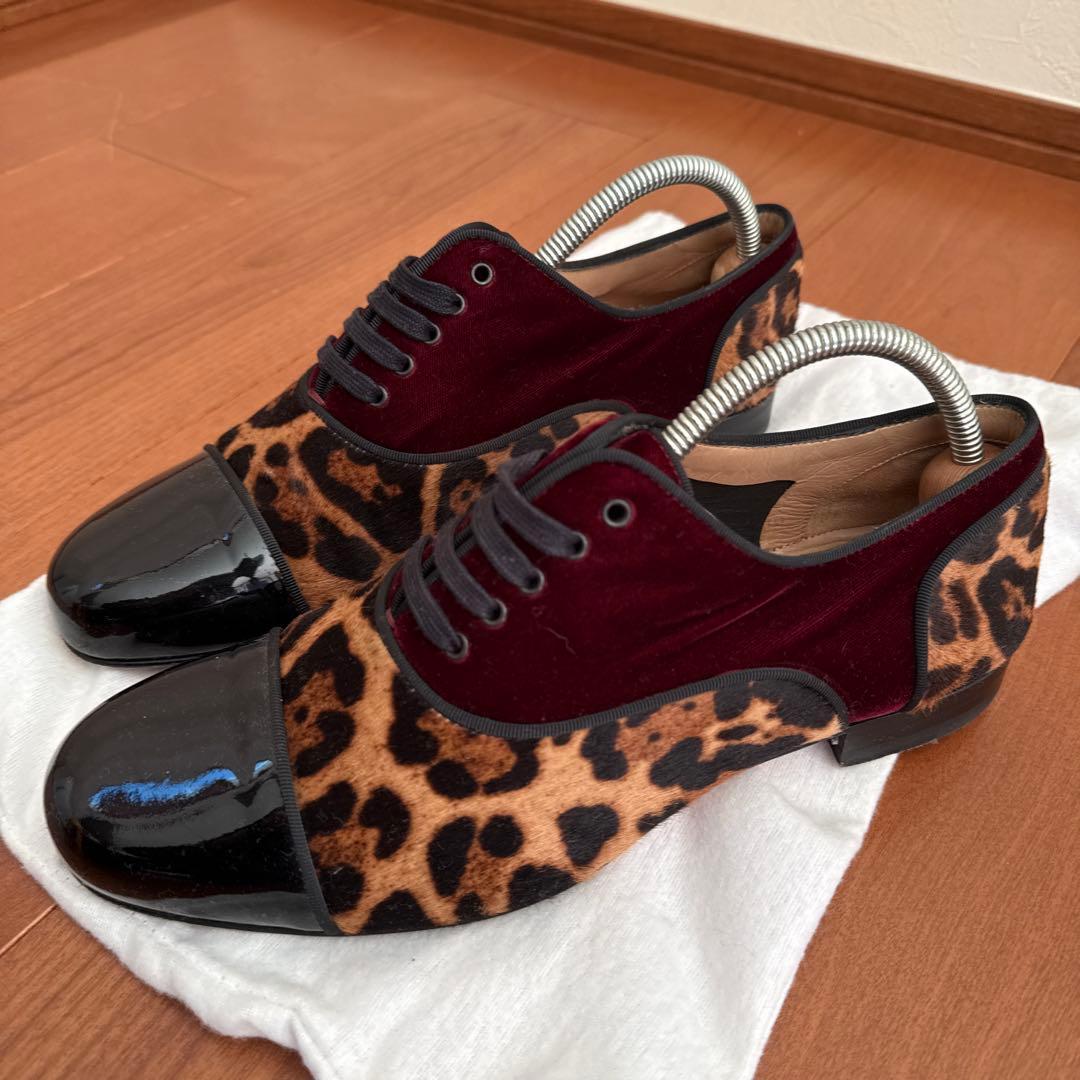 な*ン様 Christian Louboutin ヒョウ柄ドレスシューズ