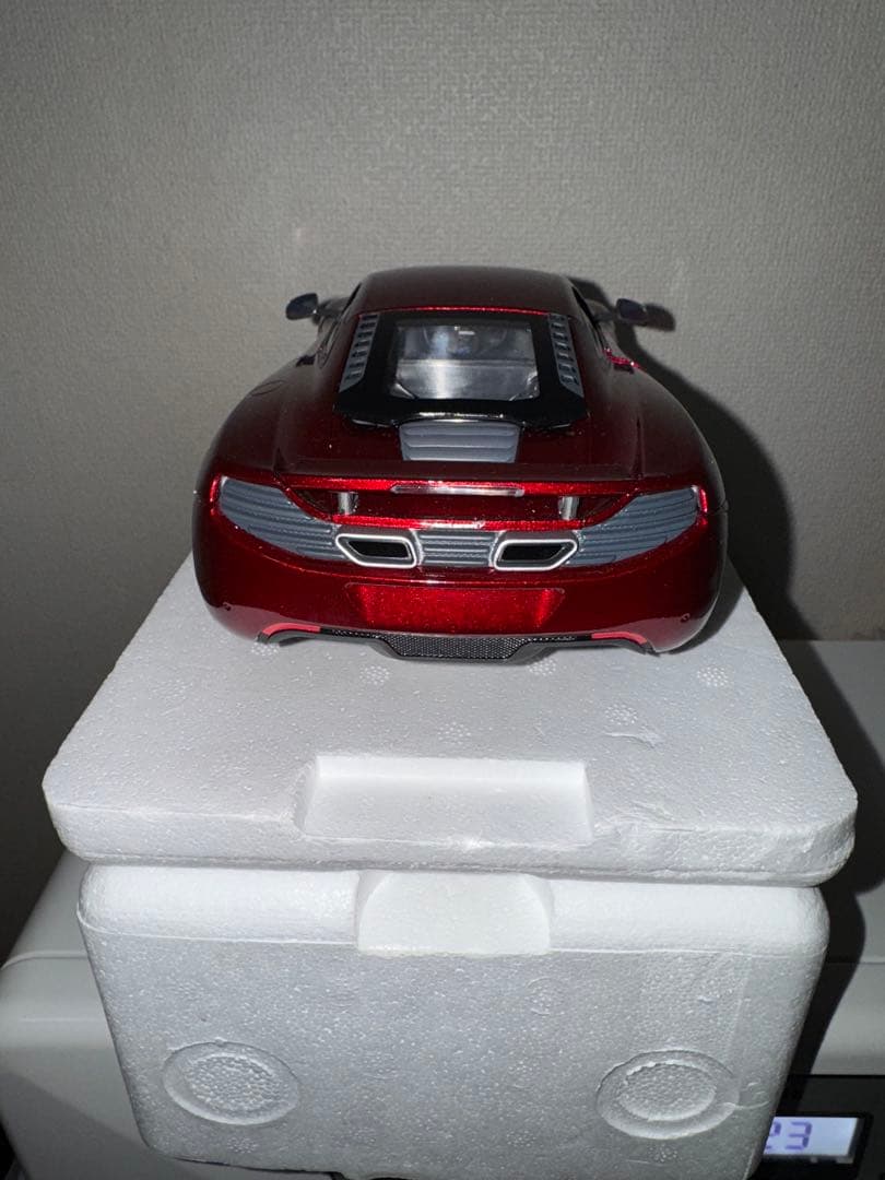 MINICHAMPS McLaren MP4-12C 1/18 限定750個