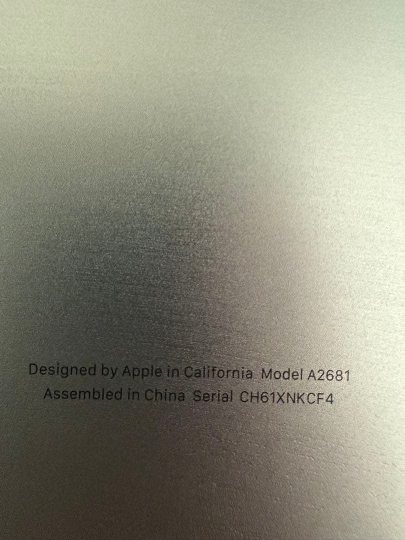 MacBook Air (M2, 13.6インチ, 8GB, 256GB)