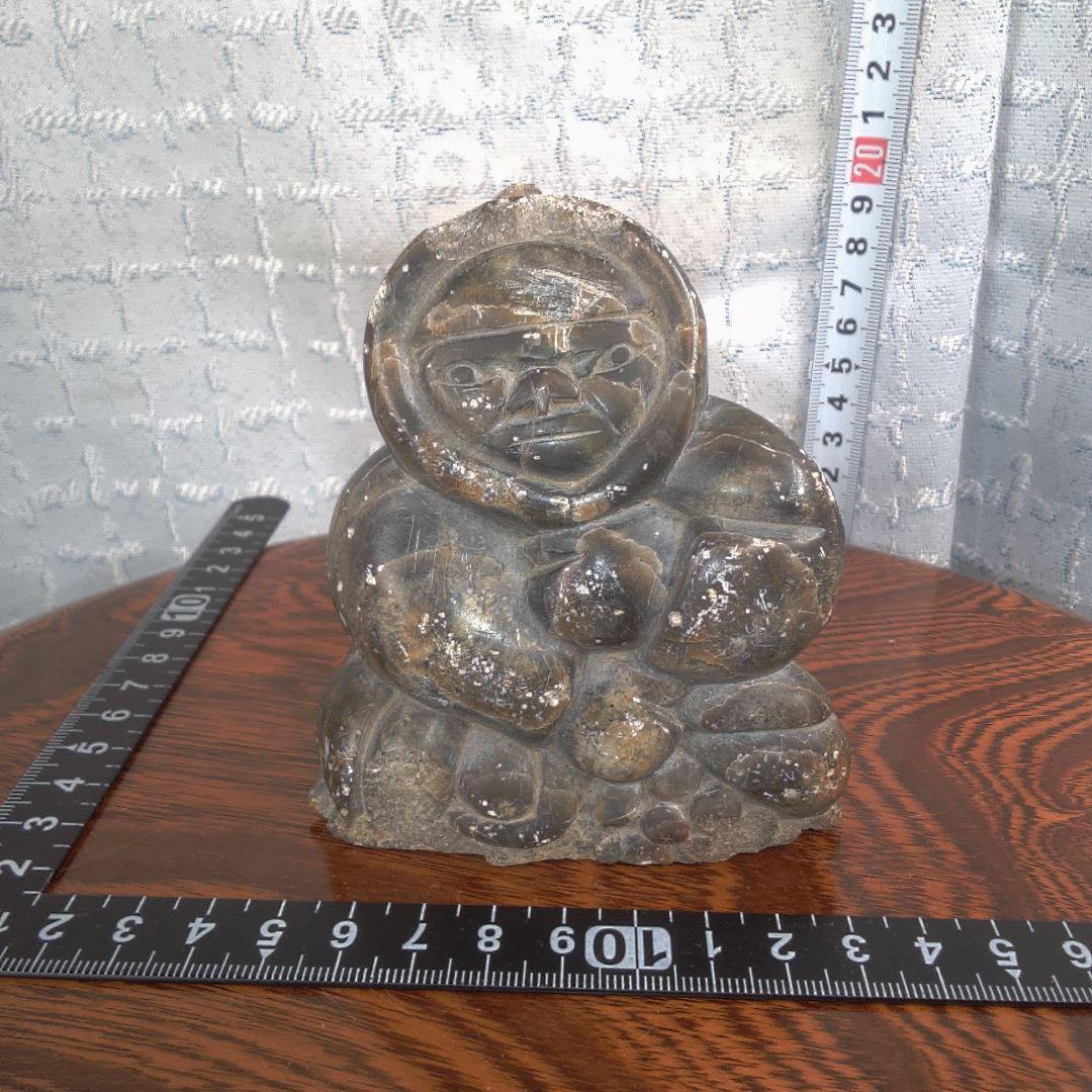 骨董５ イヌイット?黒色石製座仏像
