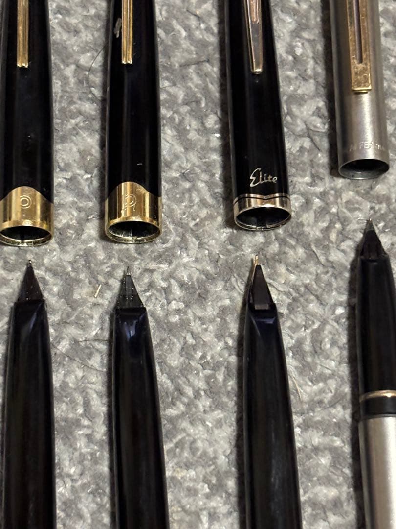 万年筆4点セット　刻印あり　 お値下げ不可