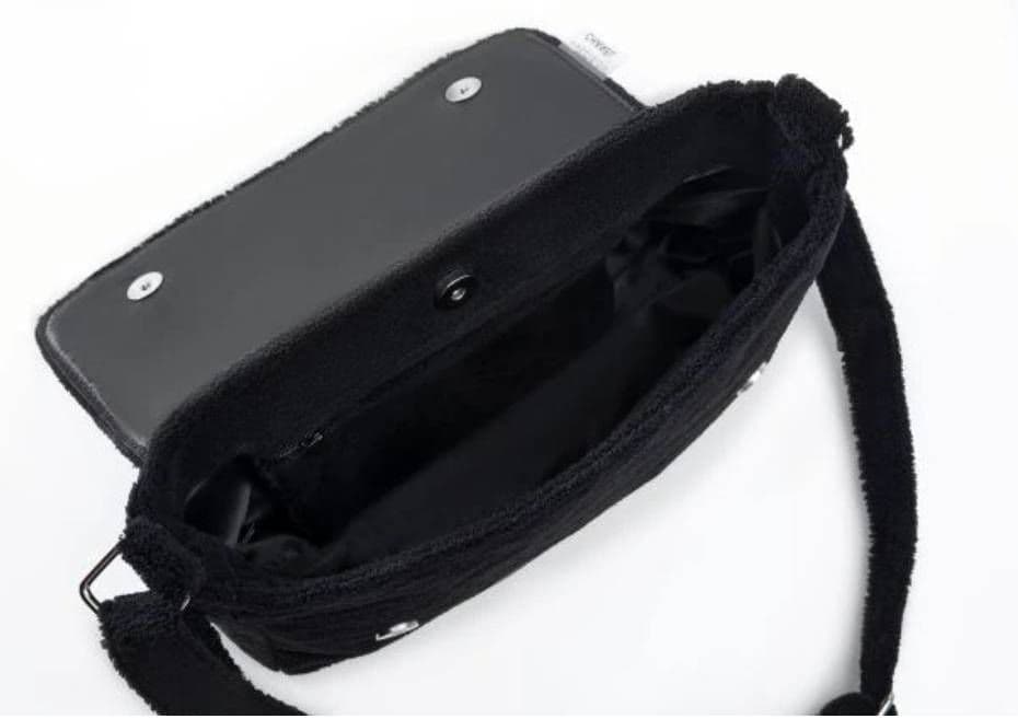 あーる ショルダーバッグ ホワイト ノベルティ