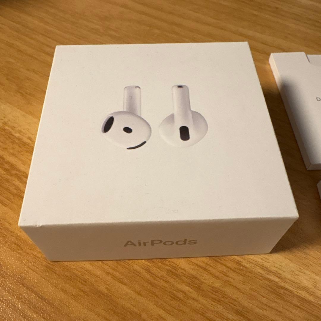 Apple AirPods 4 ワイヤレスイヤフォン 純正