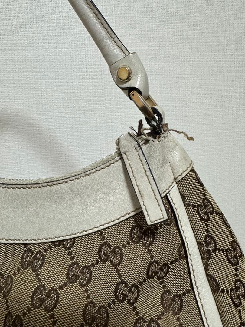 汚れとよどきあり 正規店で購入 神経質な方はご遠慮ください