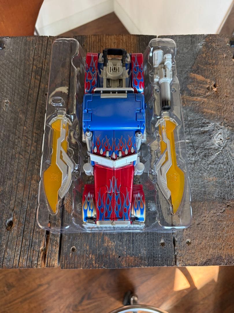 トランスフォーマー　オプティマスプライム マスターピースmpm4