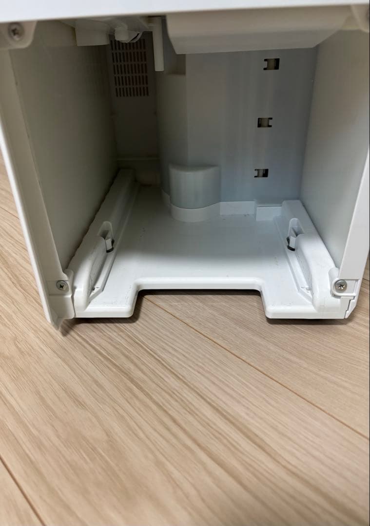 美品✩中古　Panasonic 衣類乾燥除湿機 F-YHVX120