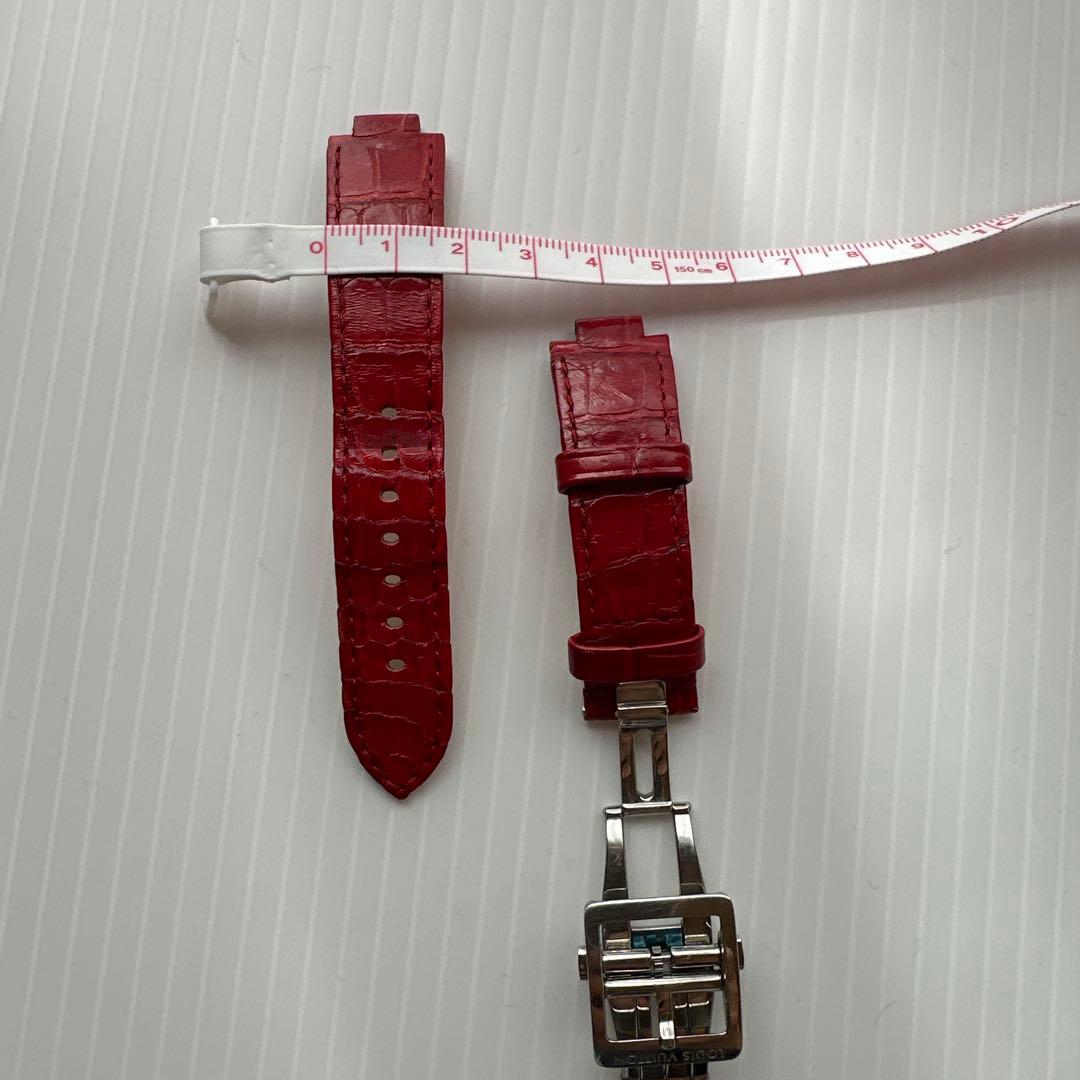 LOUIS VUITTON レザーベルト 赤