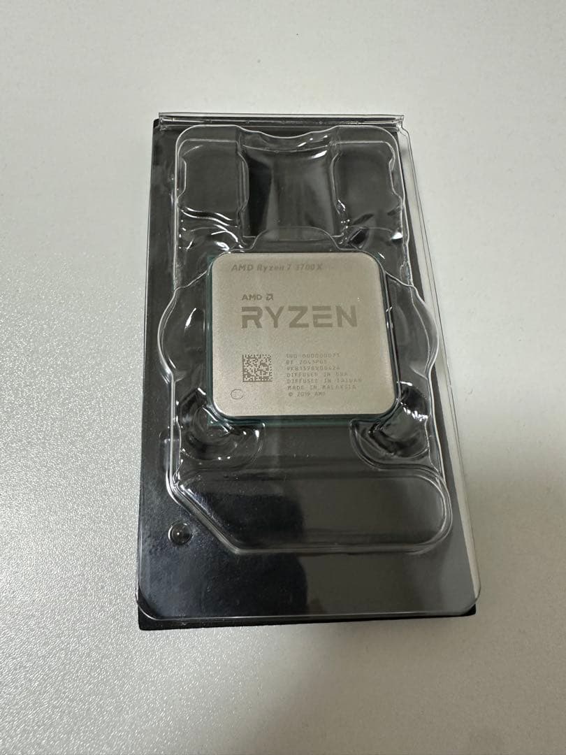 CPU Ryzen7 3700X