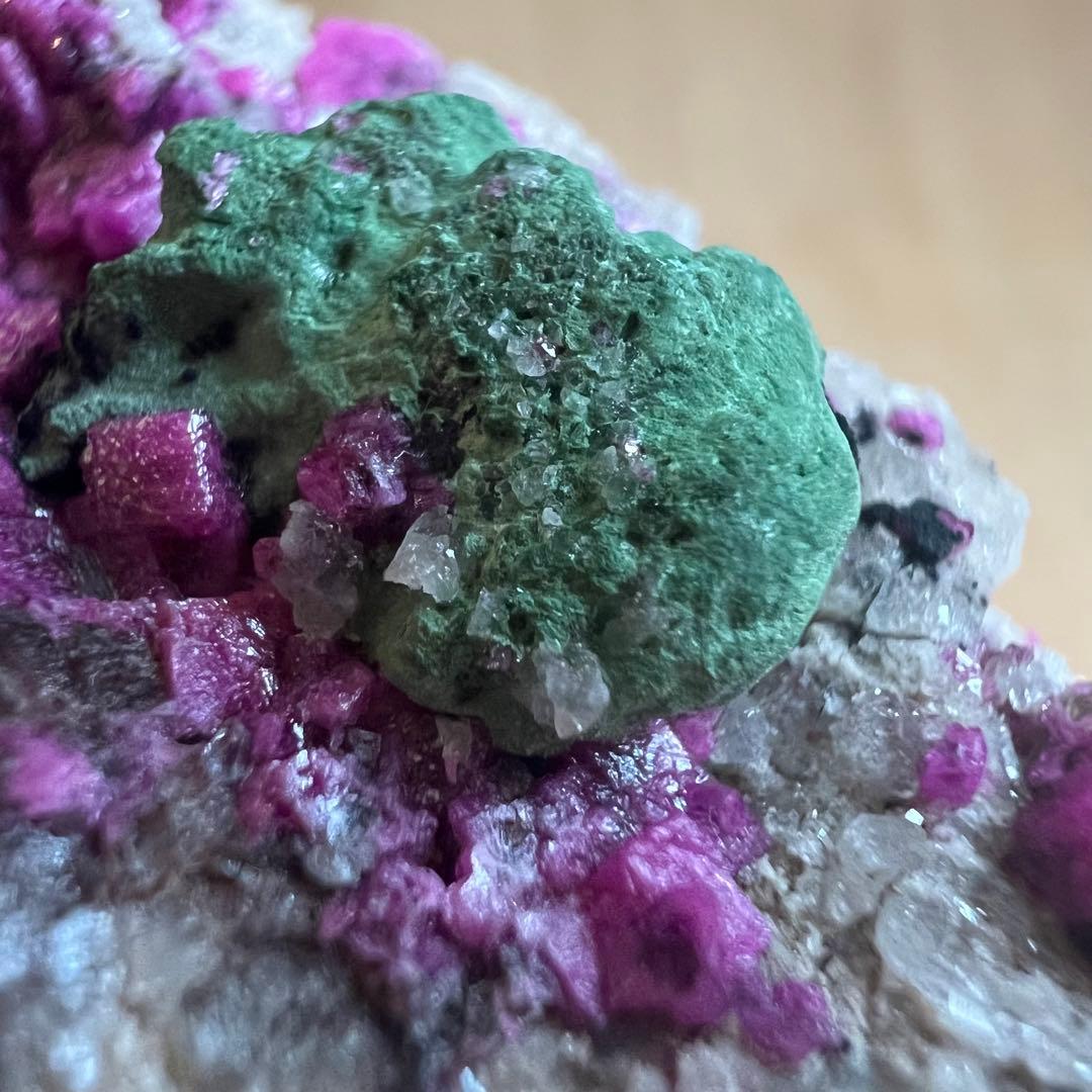 コバルトカルサイト マラカイト ② 共生 鉱物 標本 原石