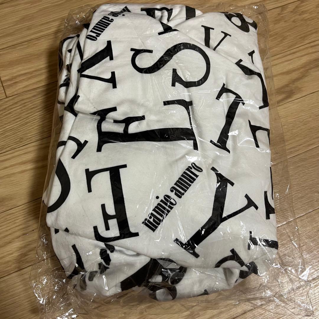 安室奈美恵　LINE STYLE2016-2017 88 ブランケット