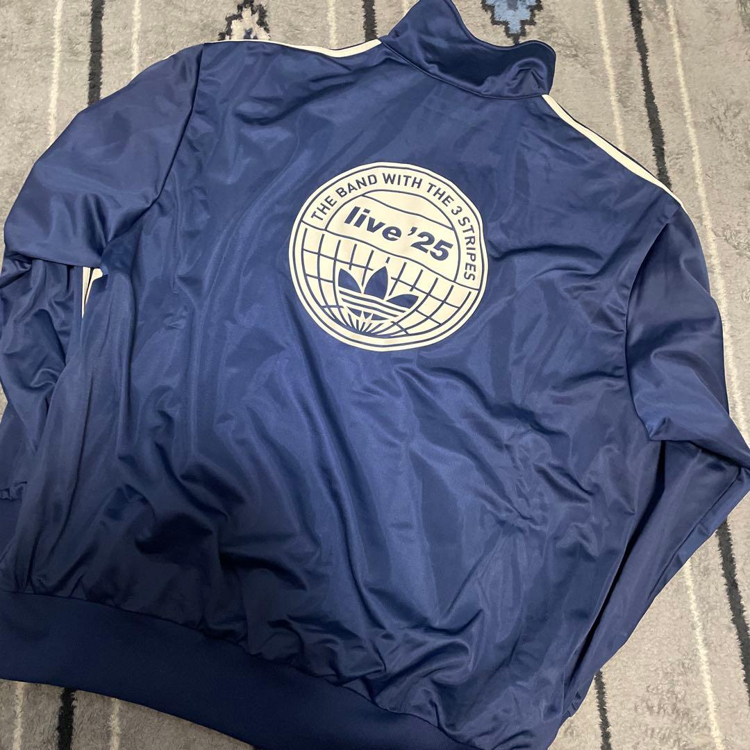 adidas live '25 Oasisジャケット 日本限定