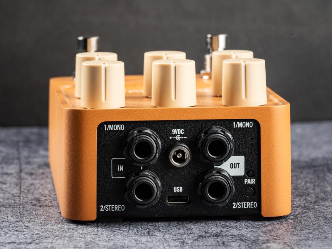 ギター UAFX Enigmatic '82 Overdrive Special Amp