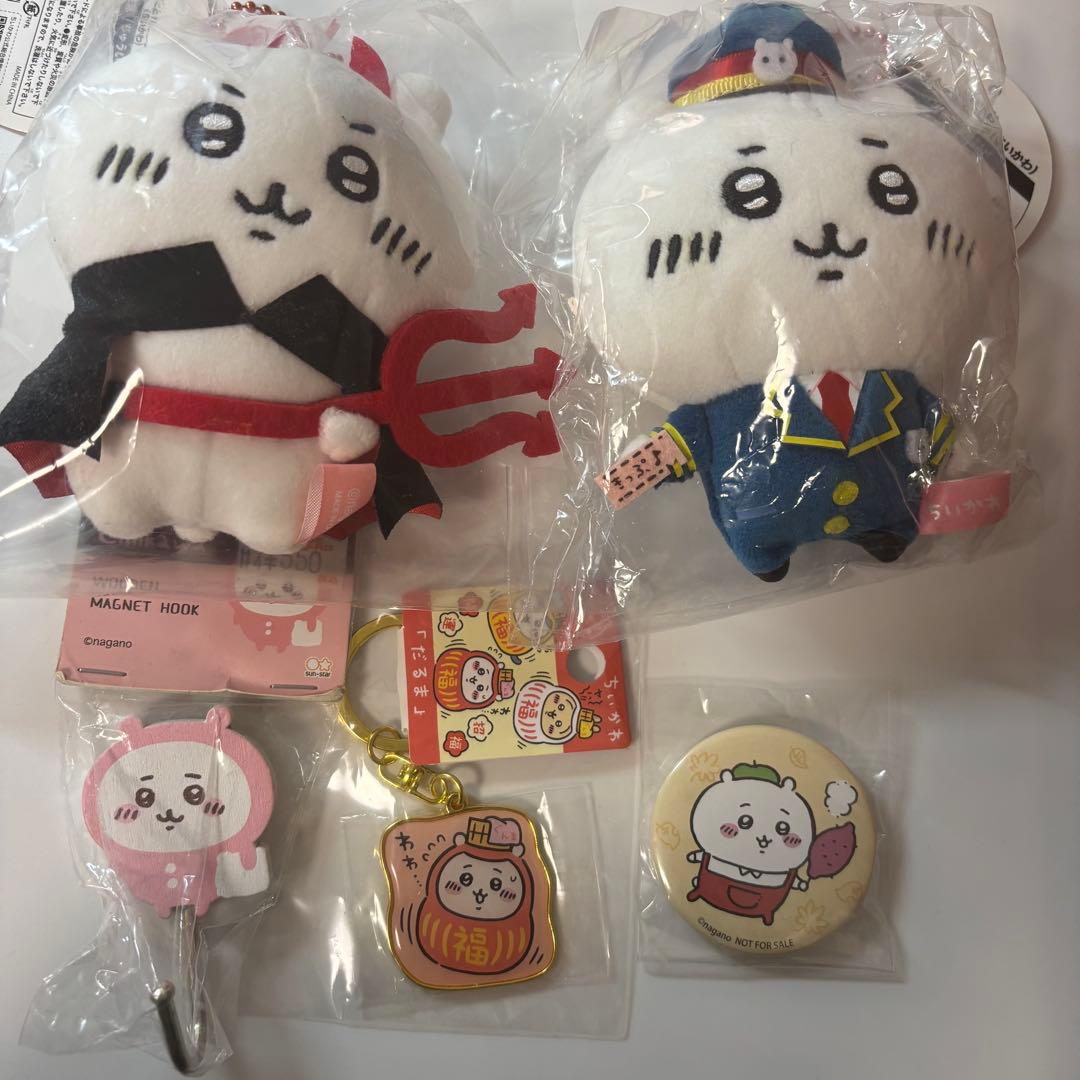 ちいかわ　まとめ売り　ぬいぐるみ　マグネット　キーホルダー　缶バッジ