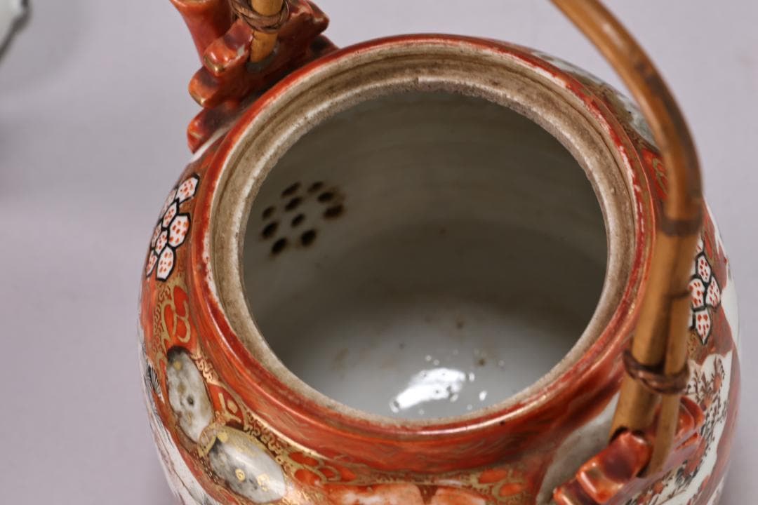 明治期　九谷造　赤絵　花鳥唐子図　注水　急須　重さ347ｇ　茶道具　煎茶道具