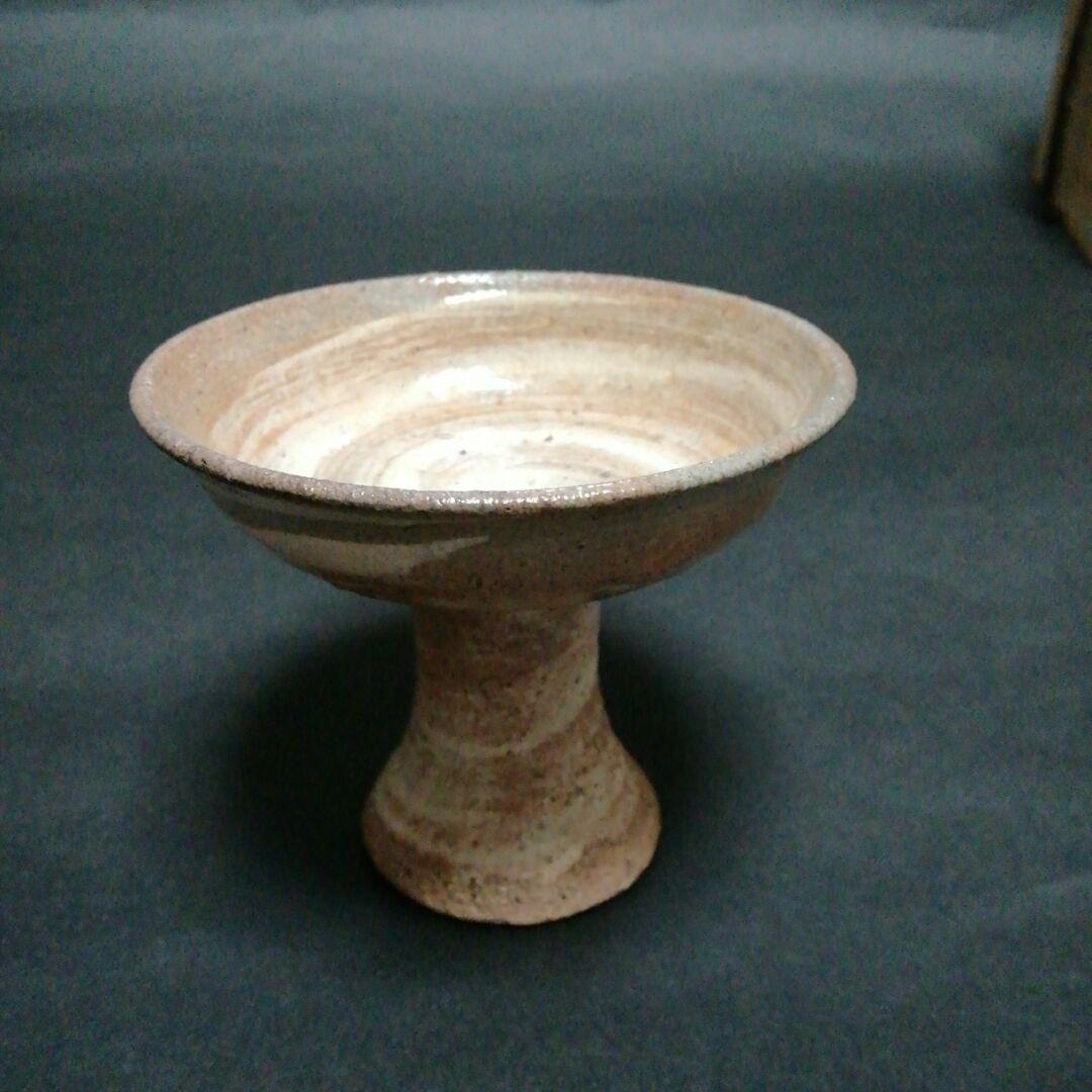 李朝　刷毛目　馬上杯　(李　殷九・号　殷和)　韓国　人間国宝　イ・ウング