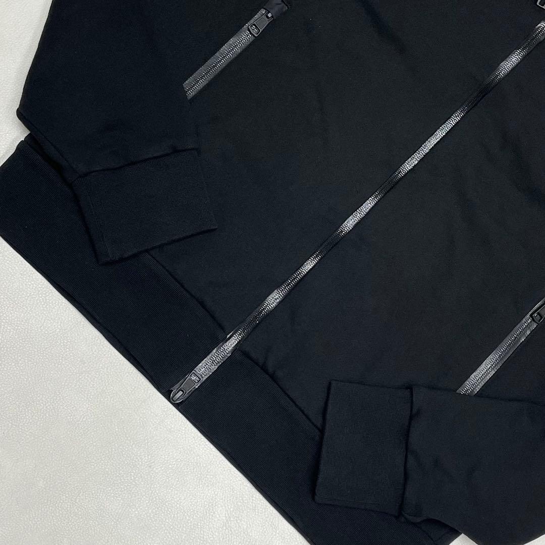 極美品 XLサイズ MONCLER モンクレール 襟ロゴ ジップパーカー