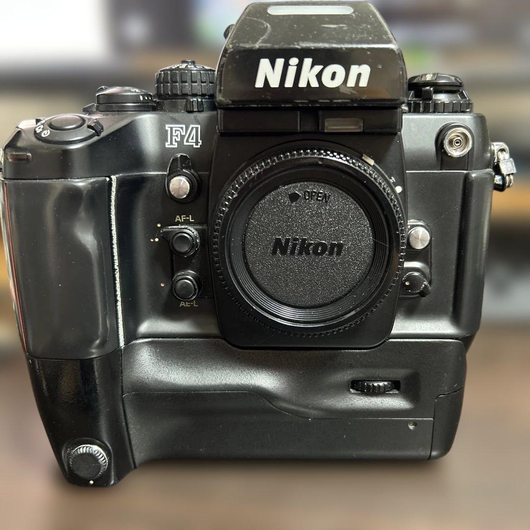フィルムカメラ Nikon F4 + MB-23