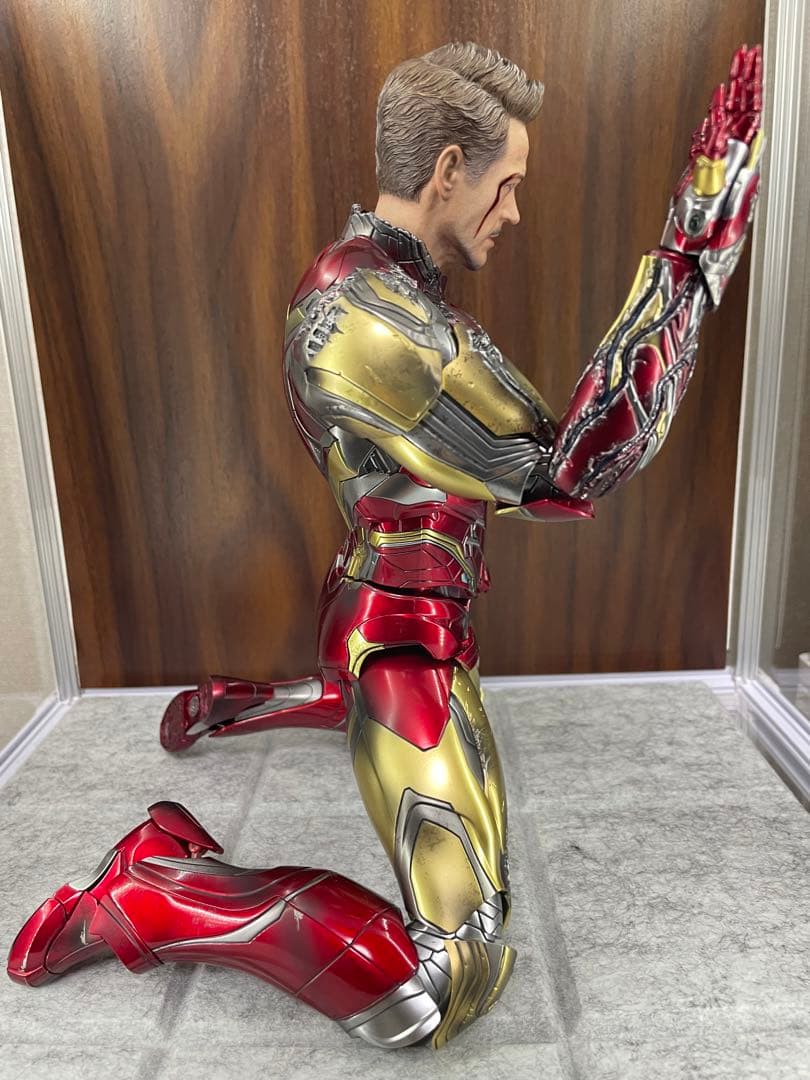 ホットトイズ アイアンマン マーク85 バトルダメージ