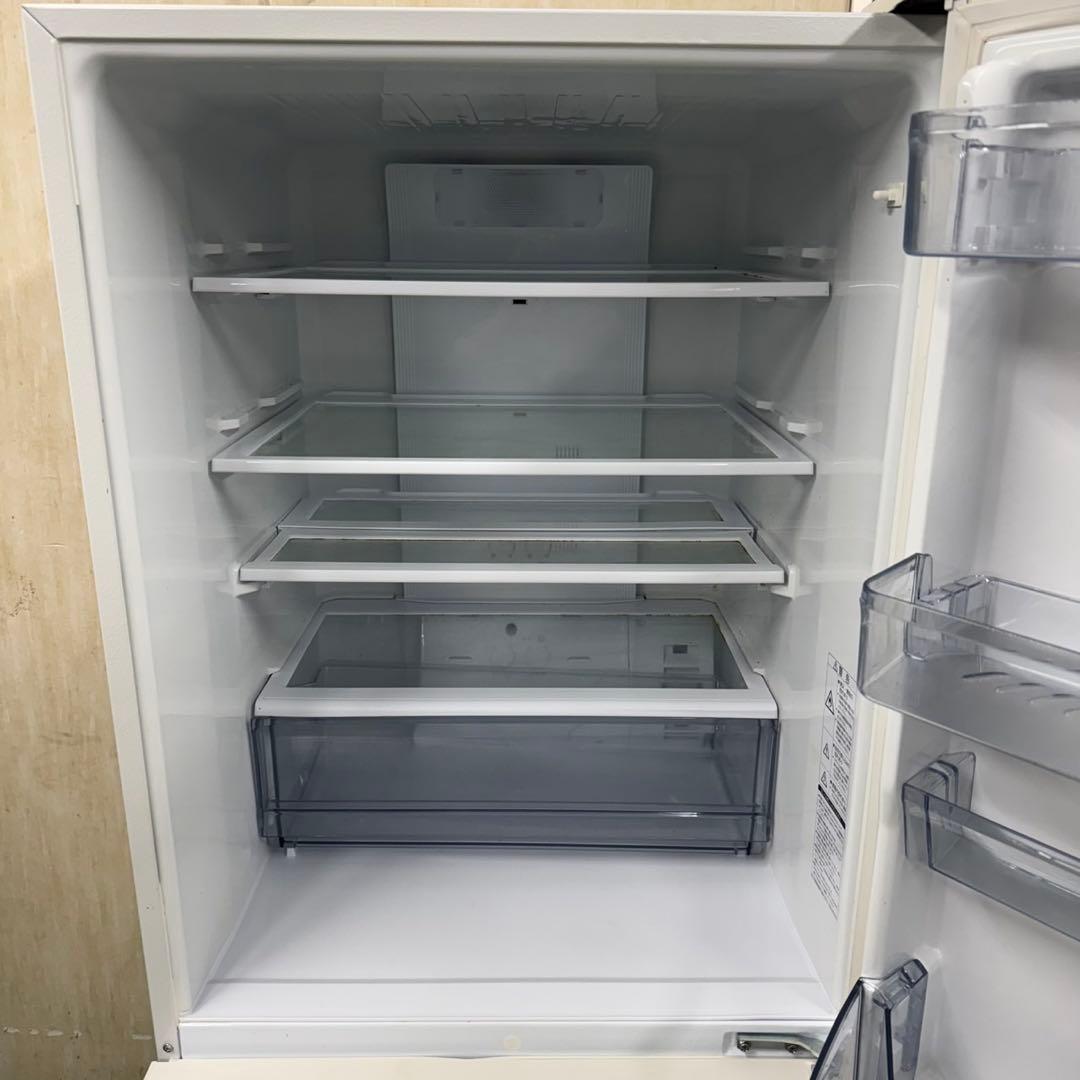 59★2022年製★アクア　冷蔵庫　4ドア　大型　　最新モデル　一人暮らし