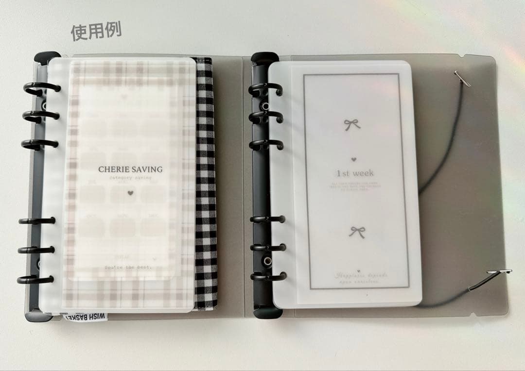 韓国　A6バインダー　リフィル　ダブルリングバインダー　黒