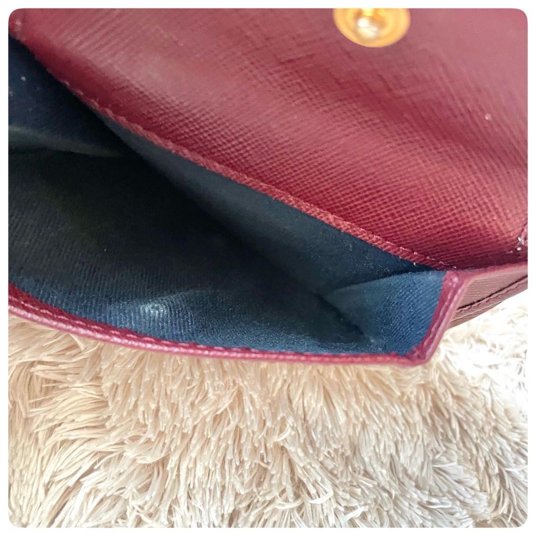 美品✨　マルニ　MARNI　二つ折り財布　ミニウォレット　レザー　マルチカラー