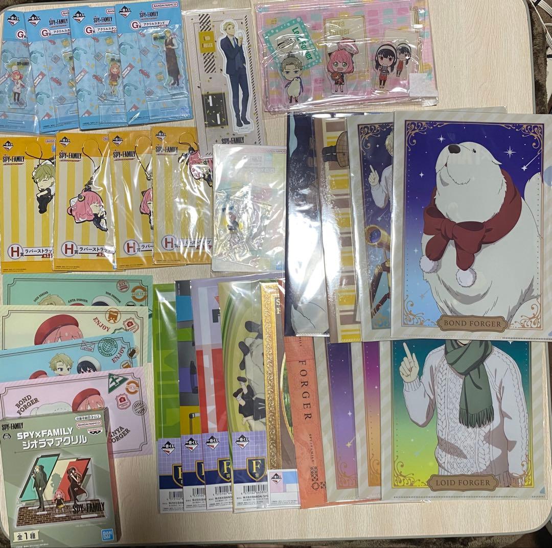 スパイファミリー　グッズ