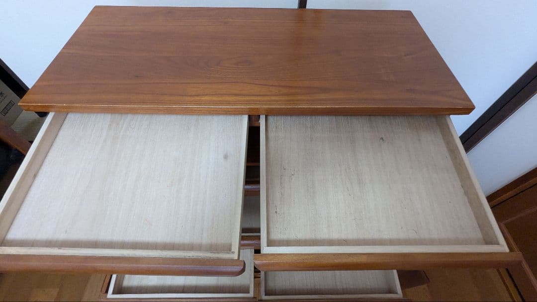 【最終値下げ】キャスター付き木製チェスト　電話台