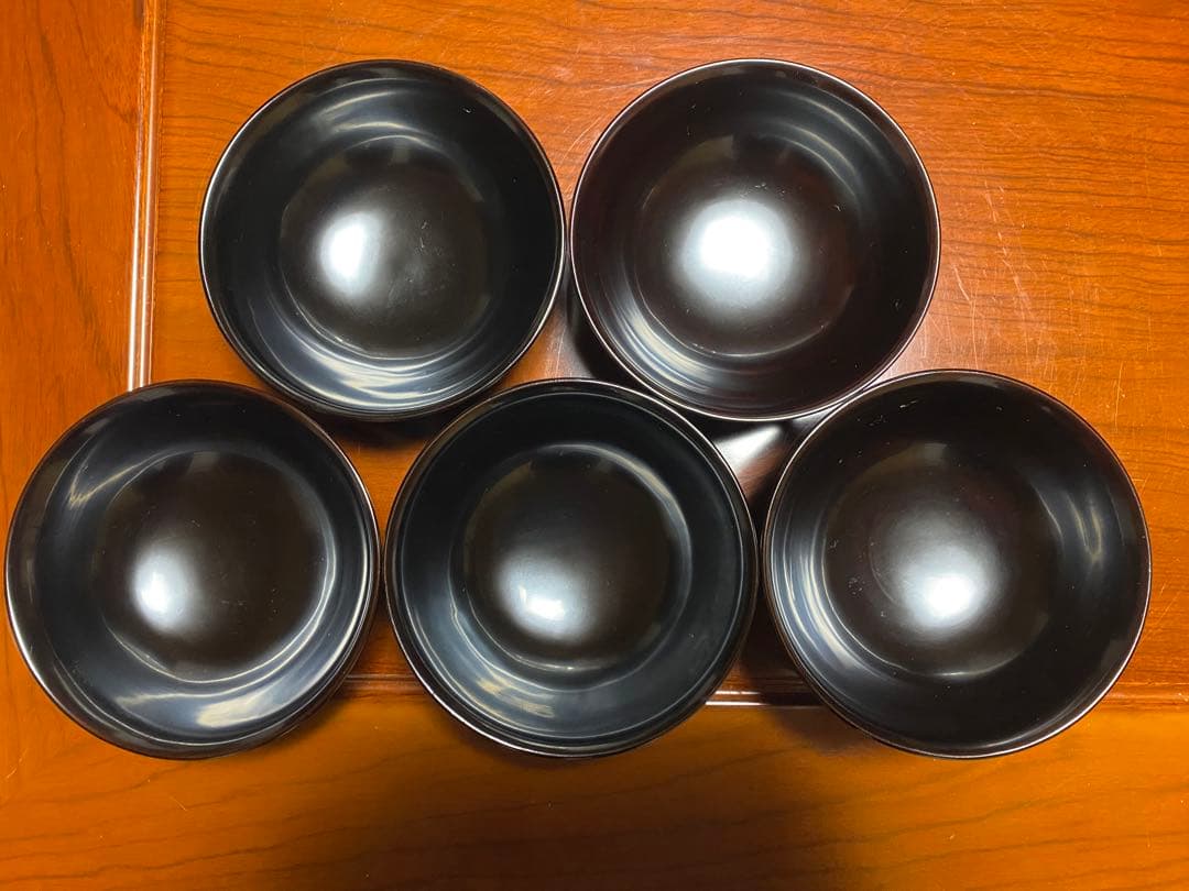 輪島塗　漆器 お椀 5個セット(黒地 金色 花 蝶)+皿10枚+オマケ1つ