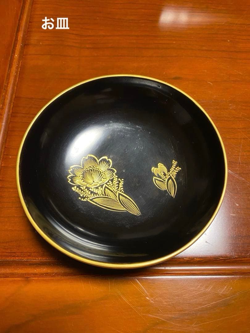 輪島塗　漆器 お椀 5個セット(黒地 金色 花 蝶)+皿10枚+オマケ1つ