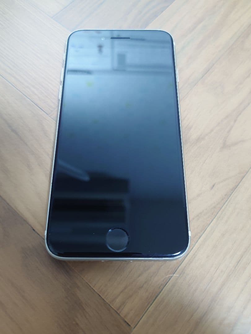 【整備済/即発送】iPhone SE 第3世代 128GB 100% SIMフリ