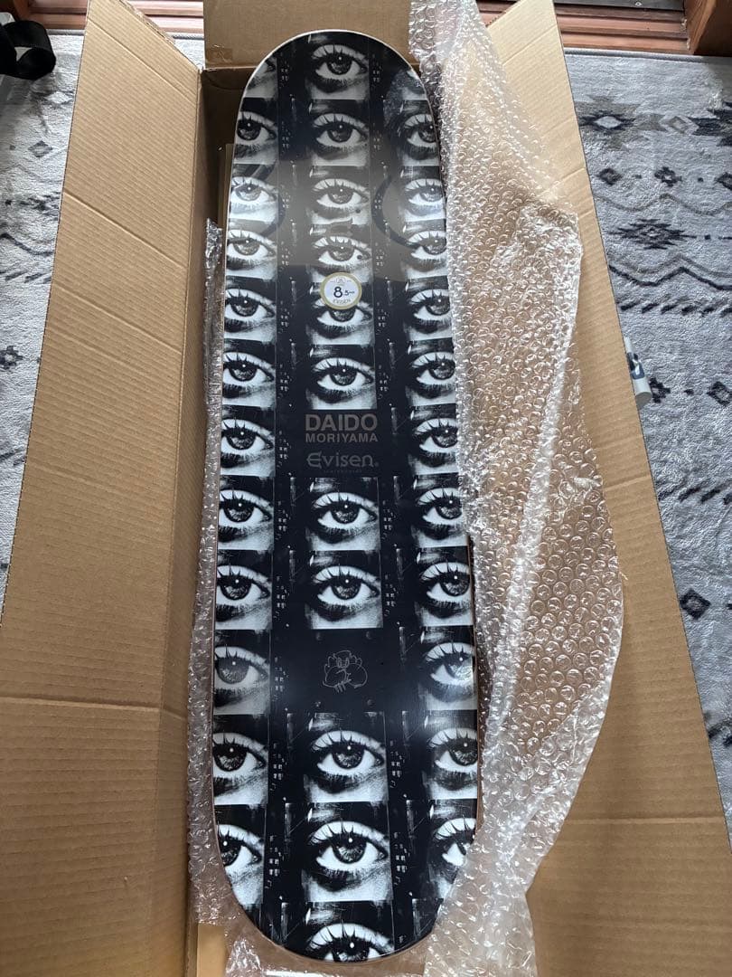 森山大道 エビセンスケートボードデッキ 絶版品 アート作品入手困難新品未開封