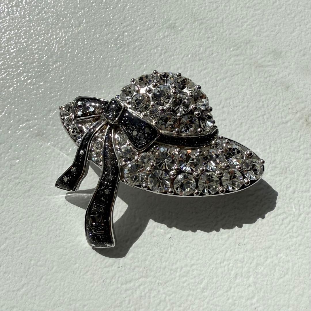 定価4万 Rene 現行品 ハットブローチ スワロフスキー キラキラ