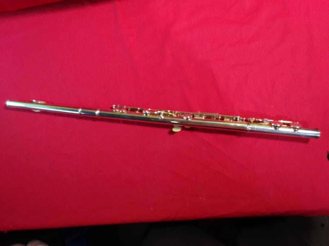 は*ろ様 YAMAHA YFL-211SII フルート ケース付き　現状品