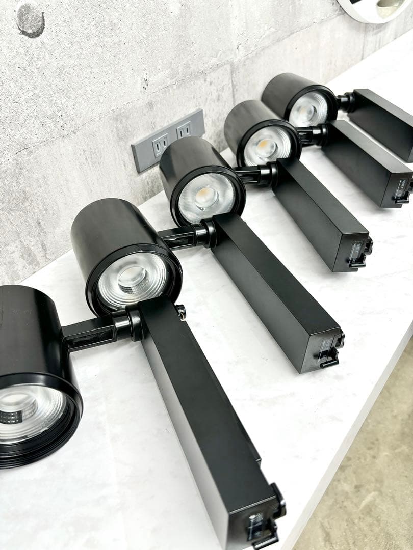 【美品】LED照明器具　ブラック スポットライト 5個セット