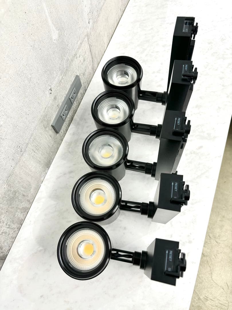 【美品】LED照明器具　ブラック スポットライト 5個セット