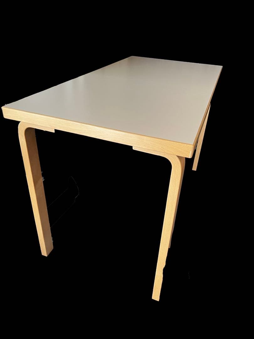 【値下げ】 artek アルテック 80A テーブル ホワイトラミネート