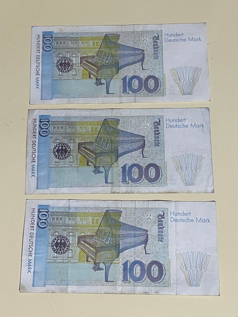 旧紙幣 ドイツ 100マルク ×3枚　1996年 希少 クララ・シューマン