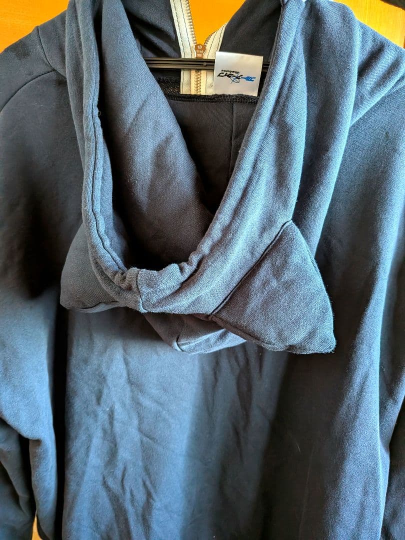 ブルーアーカイブ -Blue Archive- カズサのパーカー