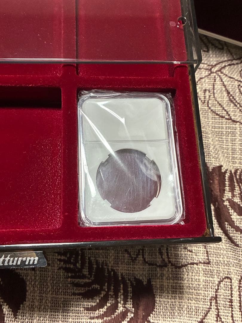 ライトハウス社　Leuchtturm アルミケース 27枚収納　新品未使用