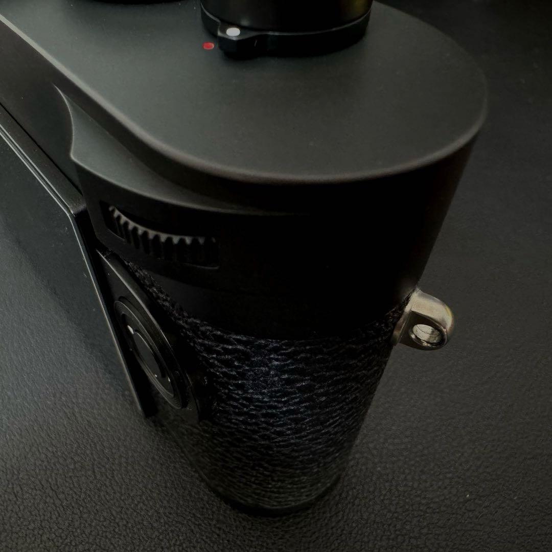 Leica M10-R ブラッククローム　極美品　A級　純正レザーケース付き