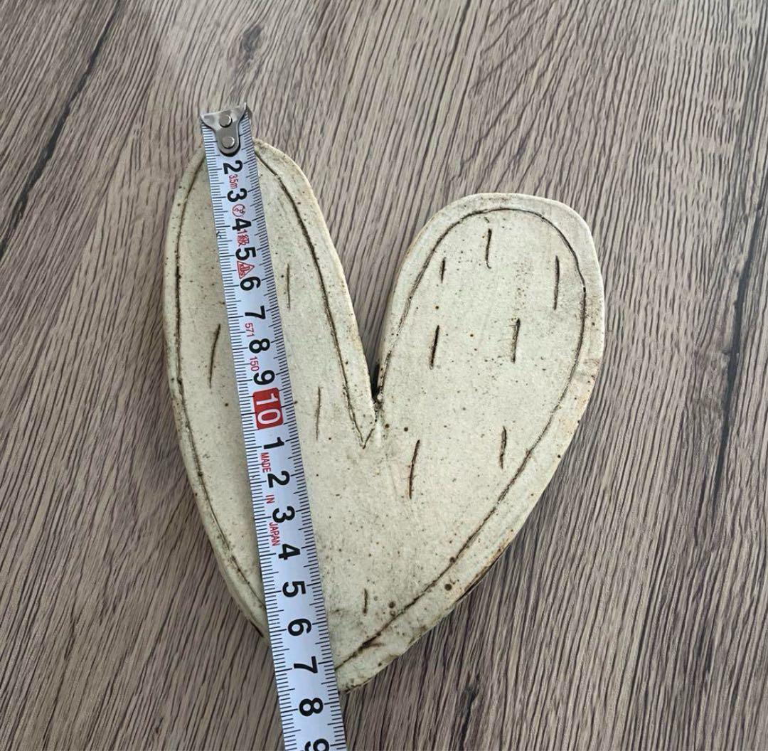 【2020年】ケイトポムフレット ハート型　陶板