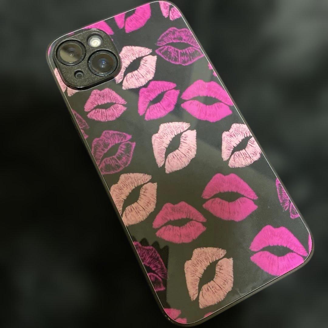 唇デザインのiPhone用ケース