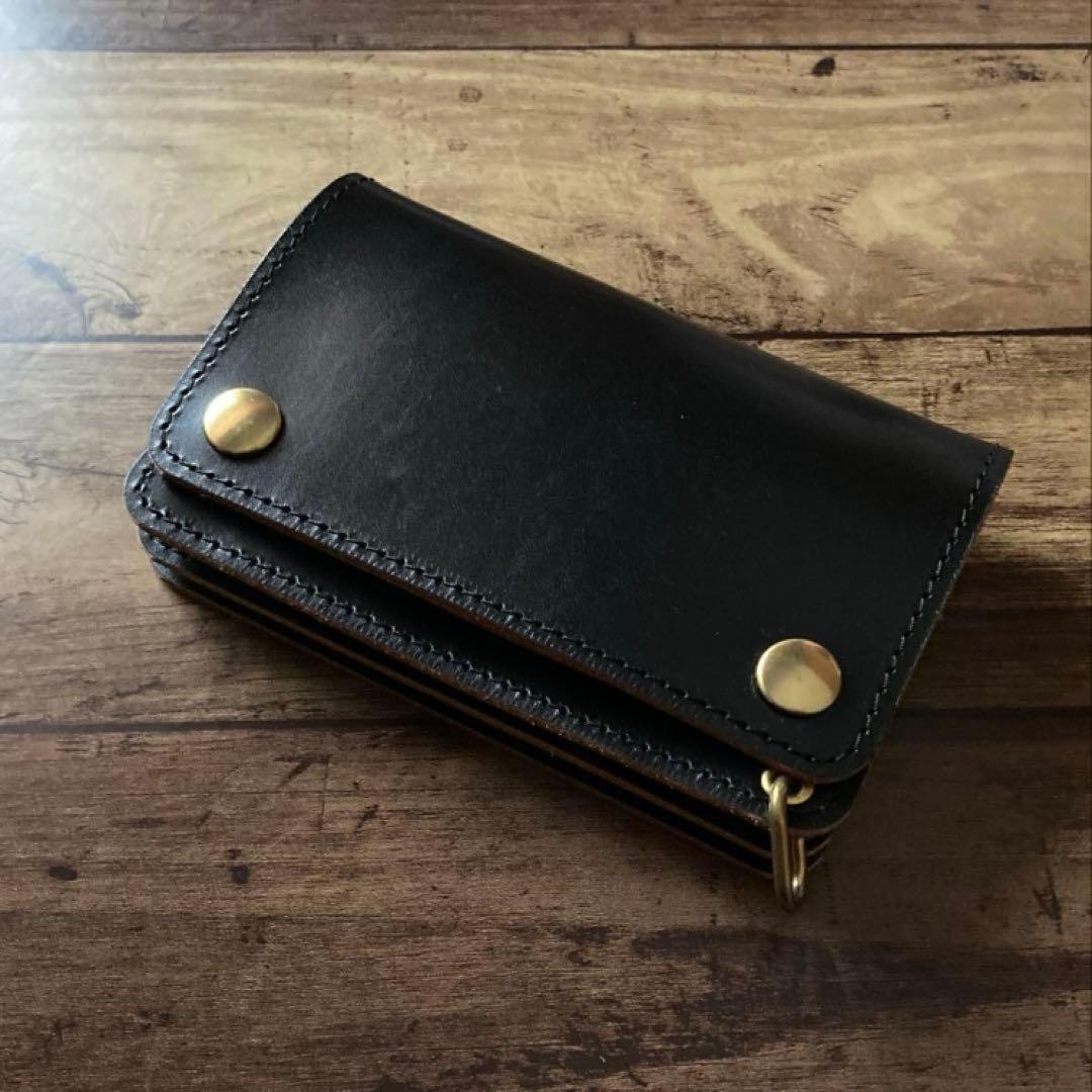 【黒うさぎ】トラッカーウォレット150（ミドル）3層【お札を折らずに収納】