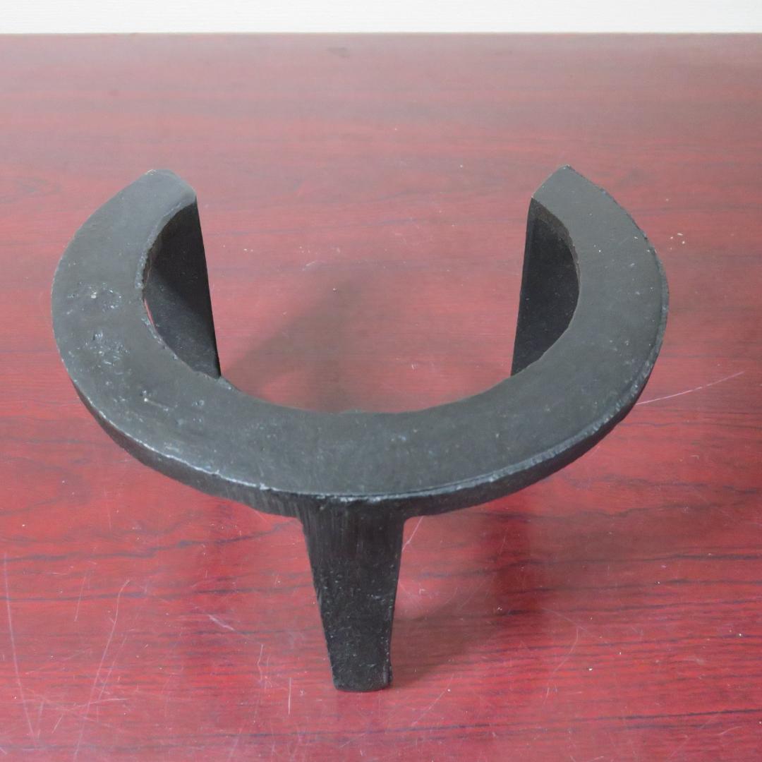 五徳 茶道具 炉 風炉 新品 囲炉裏 キャンプ 台座 鋳物か