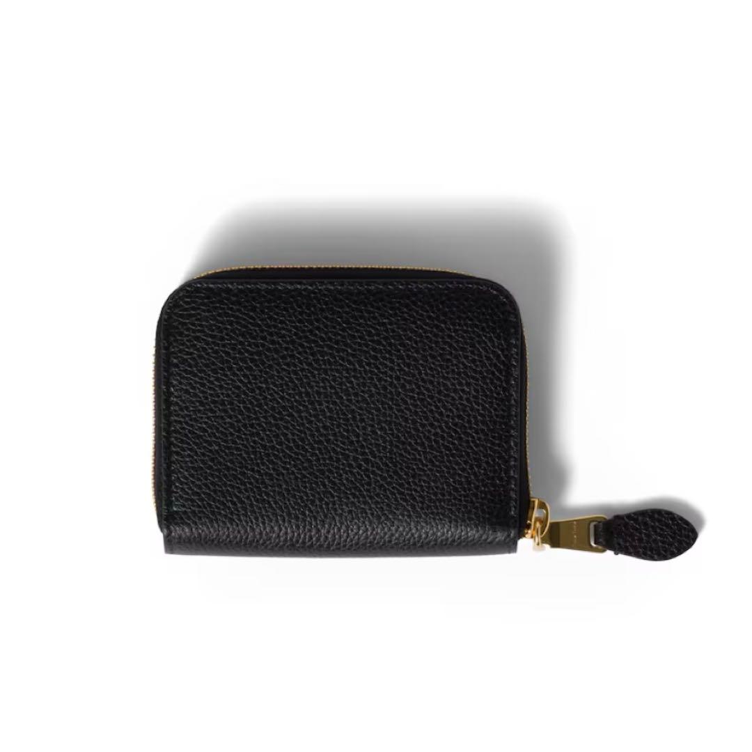 【美品】miu miu 黒 レザー ケース