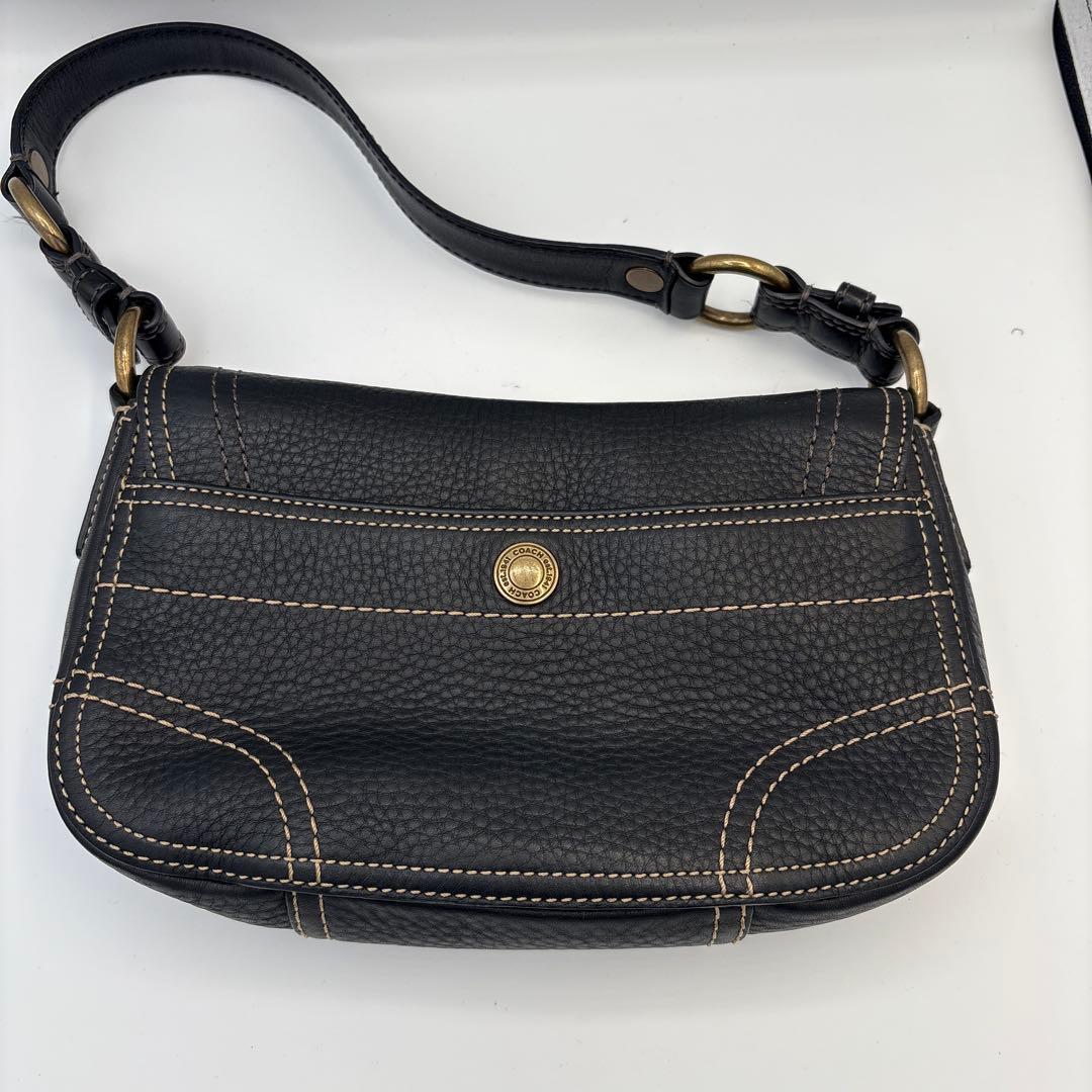 COACH（コーチ）ブラックレザー ショルダーバッグ