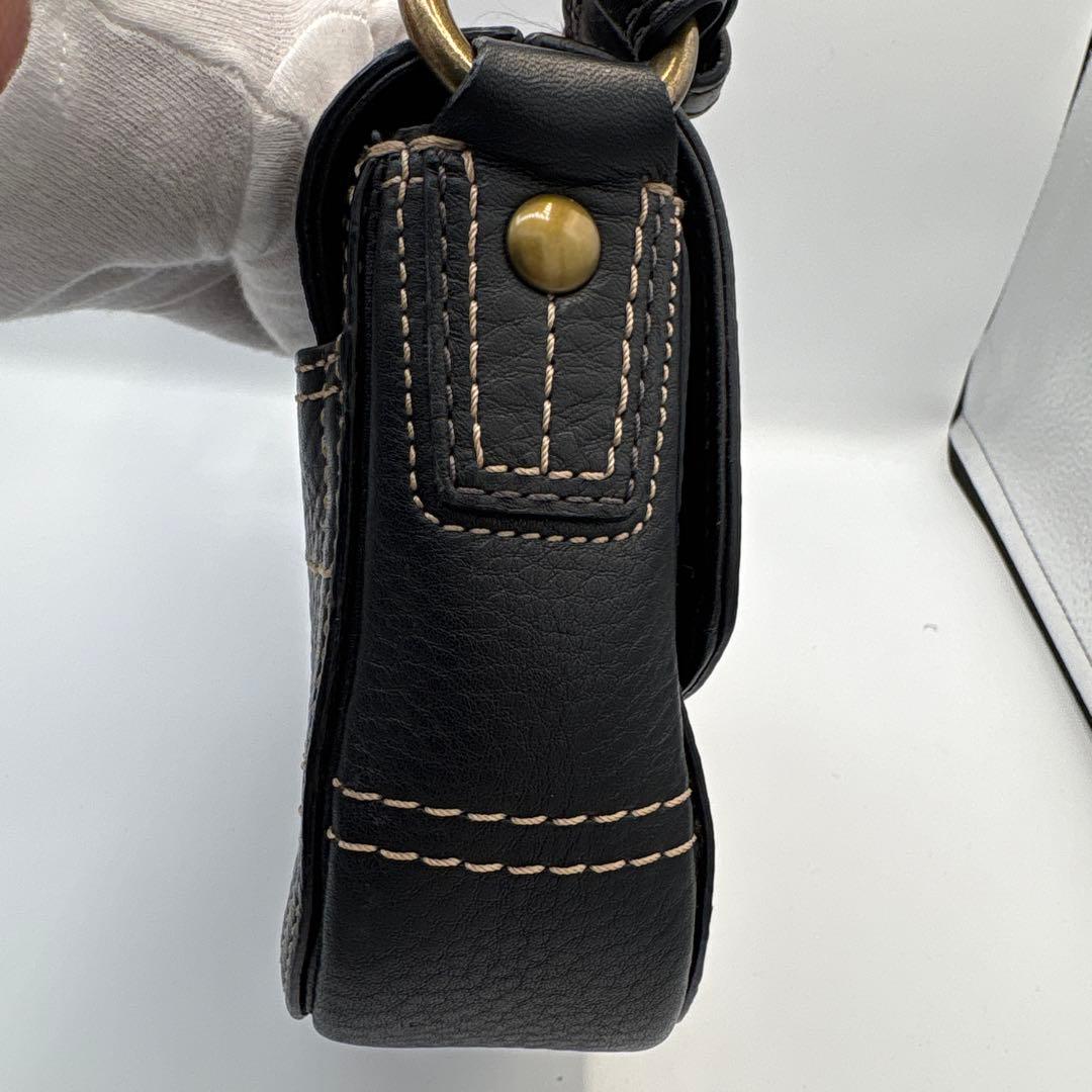 COACH（コーチ）ブラックレザー ショルダーバッグ