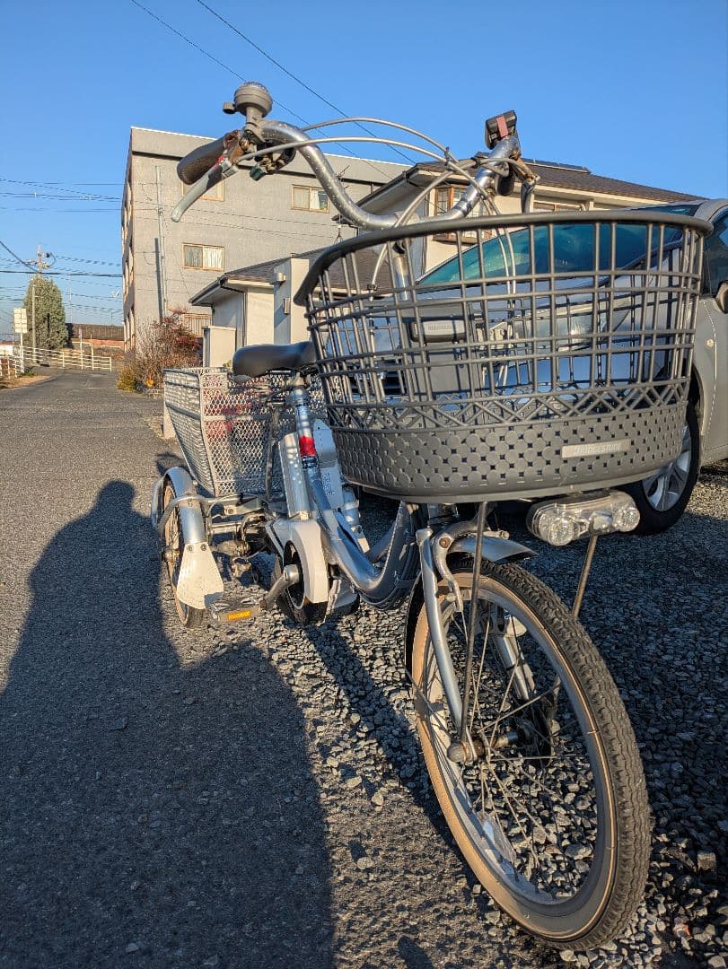 【岡山発】ブリジストン　電動アシスト　三輪　自転車　アシスタワゴン　aw1c38