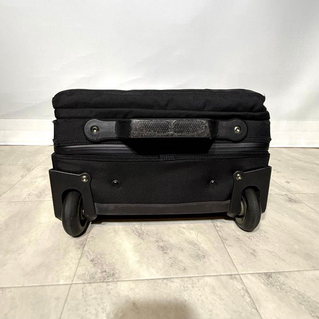 【廃盤】 THE NORTH FACE シャトルローラー キャリーケース　機内