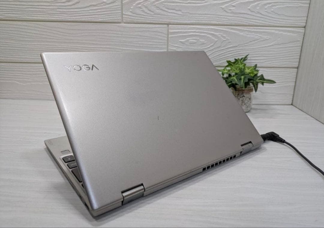 Windows11ノートパソコン　オフィス付き　レノボ　爆速SSD　Wi-Fi